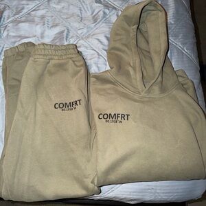Green COMFRT Hoodie and Sweatpants Set